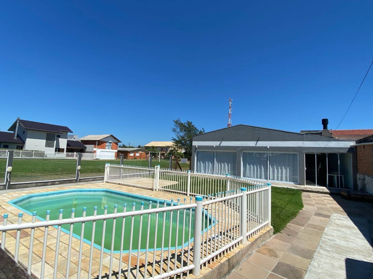 Casa 3 dormitórios para venda, Centro em Xangri-Lá | Ref.: 1436